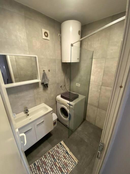 Pristina'S Hidden Gem Apartment ภายนอก รูปภาพ